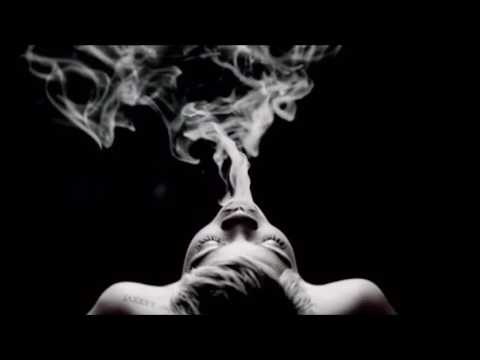 Delirios de Humo   THR Cru2 feat  Mona Carmona & Miss Ganjah