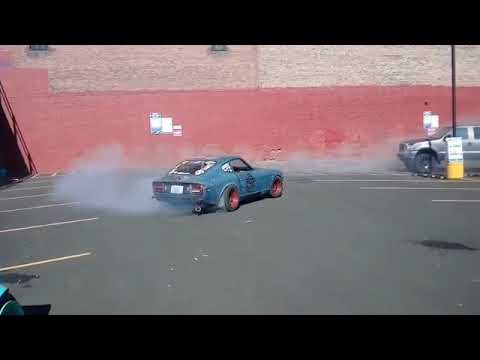 RATSUN 260z L28 TURBO Shredding some Donuts!!! 🍩 Pure turbo sound!!!