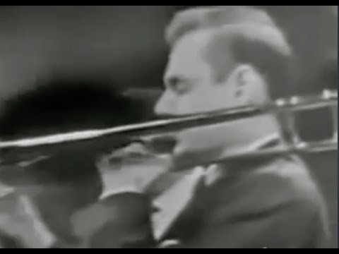 Art Ford's Jazz Party with Urbie Green, Roy Eldridge, Buck Clayton, Georgie Auld, etc.  (1958)