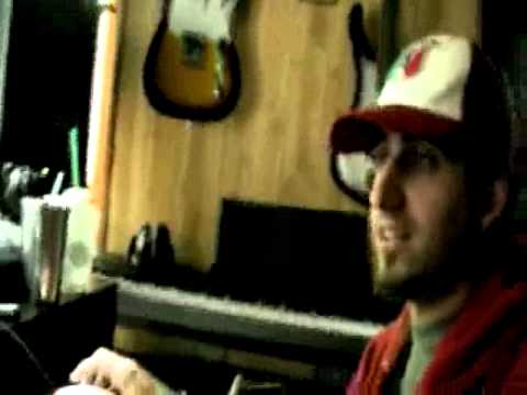 Little Vic "Orange Alert" (interview+song)