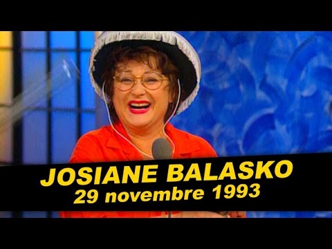 Josiane Balasko est dans Coucou c'est nous - Emission complète