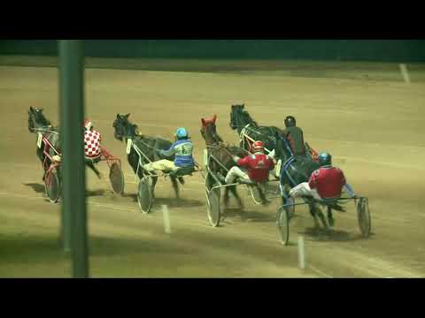 2017.12.31. 10. futam - TIPPMIX - LOVAREGYLETI DÍJ