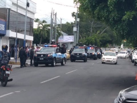 Policía con fuerte presencia afuera de CPDH a causa de piquete exprés