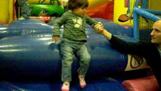 Cumple con Daniela : Catillo III
