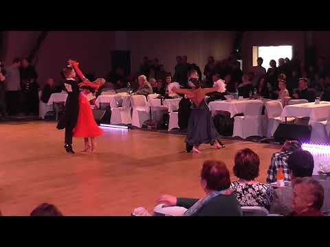 025 Adam Čadílek - Vanesa Holíková /MČR T10 2018/ Kojetín/ Junior II./ 2.kolo/ Waltz