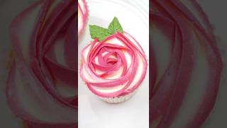 Download lagu 🧁 Let Me Show You How To Pipe A Two-Tone Rose Cupcake? 😍 #cakedecorating #cupcake #cake #buttercream mp3
