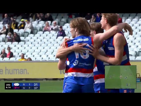 Elimination Final Hostplus SANFL Snapshot - Central's Dyson Sharp kicks checkside on run