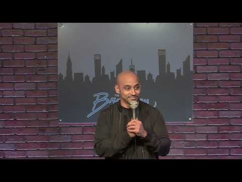 5 minute set at Broadway comedy club