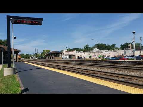 Bnsf 4182 and 6519 intermodal harlem ave