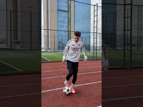 جربهم وشوف الفرق عندك بالمراوغة بعد شهر ⚡️⚽️ #اسامه_الشعراوي #osama_sharawi