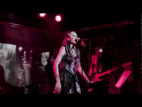 Kelly Kaltsi & The Special K'z - "Erase And Rewind"
