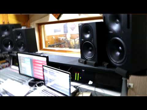 Dw Design Series frequent flyer drum kit