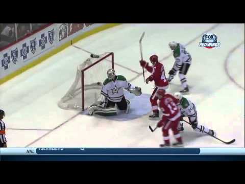 Incredible dekes by Datsyuk @ Stars