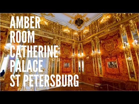 Famous AMBER ROOM of The Grand Catherine Palace. Town of Pushkin. St Petersburg, Russia