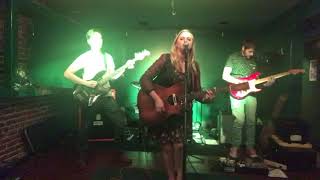 Faded Heart (Cover) - Hannah DiMo