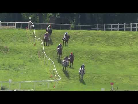 CRAZIEST racecourse! Cross Country racing at Le Lion d'Angers!