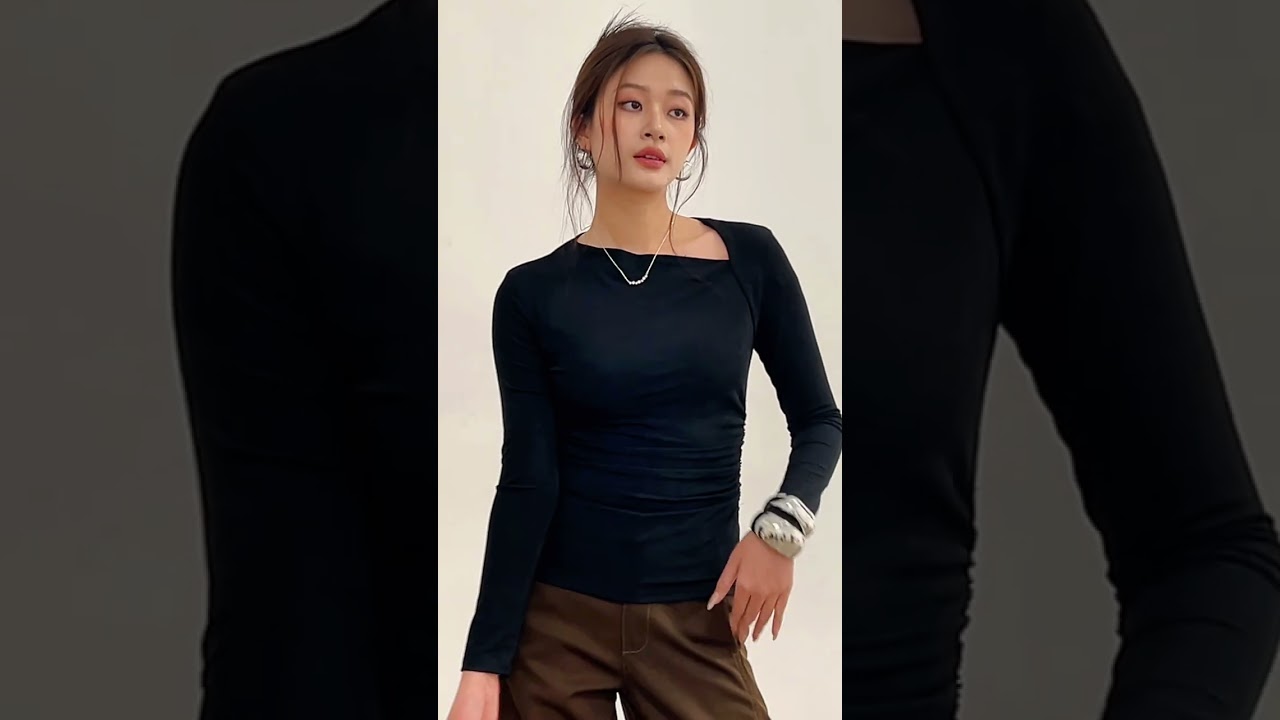 Áo Thun Nữ Dài Tay - Cổ Lệch Nhún Sườn Dáng Ôm