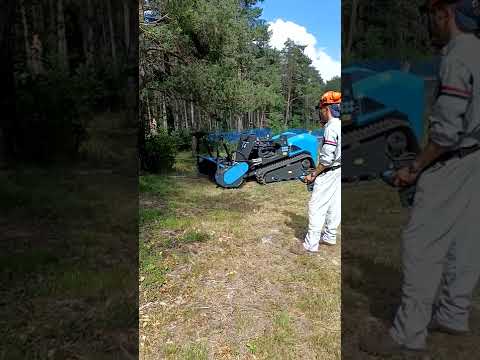 TMU40 remote controlled tractor with forestry mulcher www.c4meccanica.it