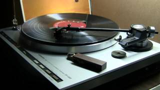 Sometimes I'm Happy  - Eddie Condon