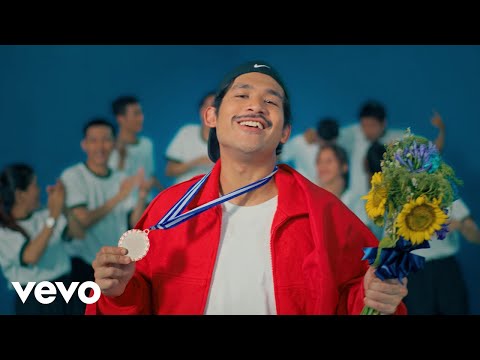 A. Nayaka - Marila Berdansa (Official Music Video)