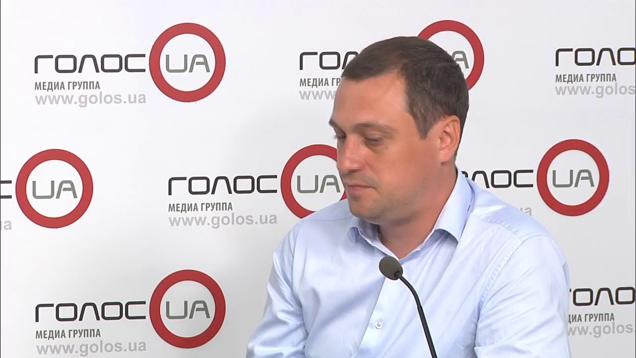 «Право на голос»: «Снятие депутатской неприкосновенности: как в новой Раде будут дисциплинировать депутатов?»