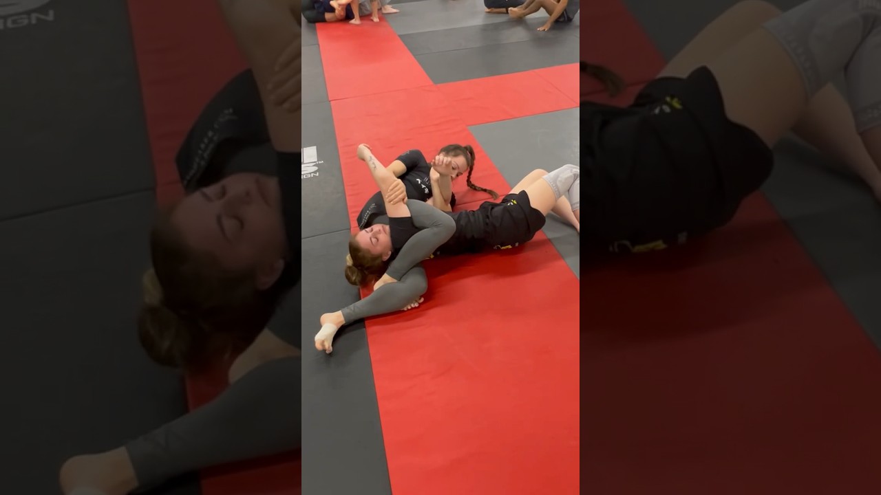 Kimura To Triangle | Danielle Kelly