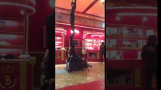 faze tari faza acrobati