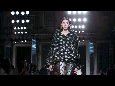 Genny | Fall Winter 2020/2021 | Full Show