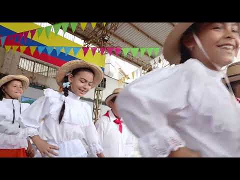 Coplas natagaimunas en la sede Miranda del Colegio Caldas de Villavicencio Semana Cultural 2024