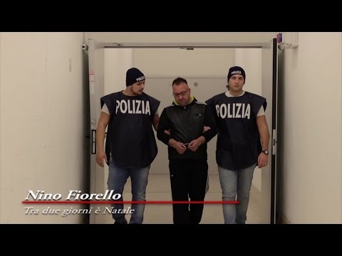 Nino Fiorello - Fra due giorni è Natale (Video Ufficiale)