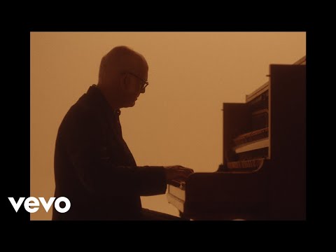 Ludovico Einaudi - Einaudi: Ascent (Day 7)