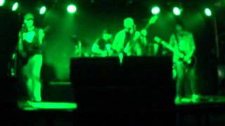 NO DETENGA SU MOTOR RIFF