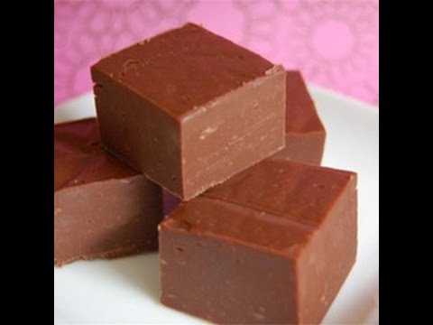 FOOL PROOF FUDGE BY CARNATION