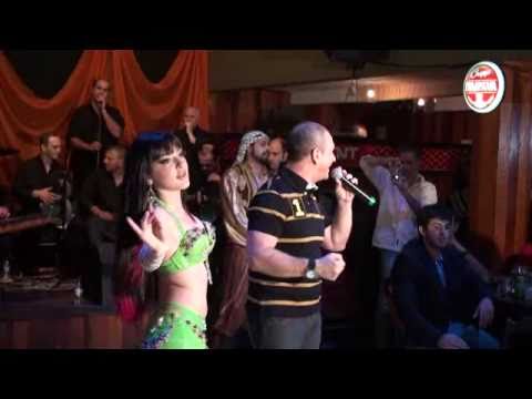 ALIKA HANAN NO ANIVERSÁRIO DE TONY MOUZAYEK