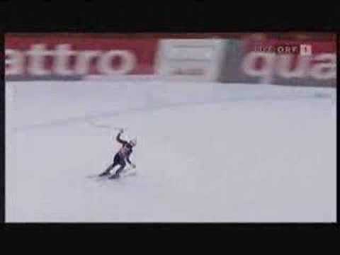 Bode Miller - Kitzbuhel downhill 2008 - sulle protezioni!