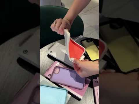 Чехол для iPhone 13 / 14 / 15 Glamour Case with MagSafe, глянцевый, голубой / бирюзовый - фото 1 - id-p2607484239