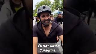 FITTEST INDIAN SUPERSTAR AKSHAYKUMAR | WITH MUMBAI POLICE AKSHAYKUMAR RUN & CYCLING AT MARINE DRIVE
