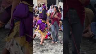 Download lagu Digoyang sedikit mp3 Download lagu Digoyang sedikit mp3