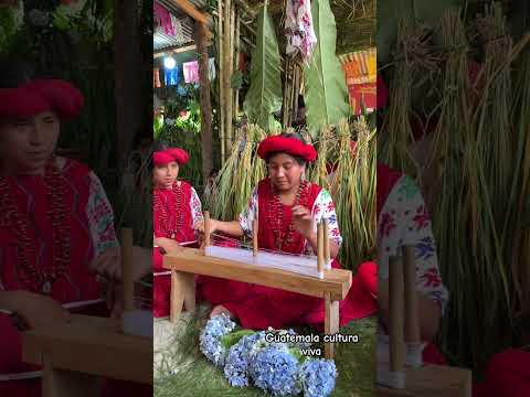 El bello traje de Tamahú #guatemala