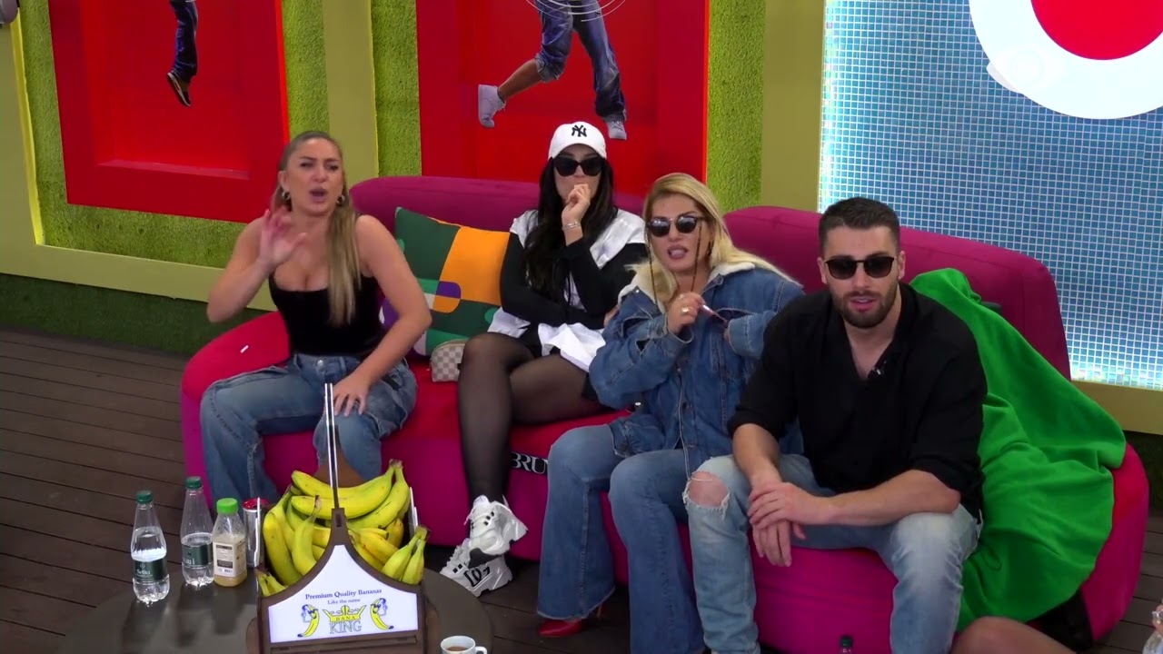 “U bëre ti të më thuash pemë…”/ Vijon debati mes Vesës dhe Françeskës