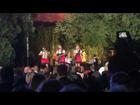 Ans. Me tri do polnoči - Zaljubljena v vojaka