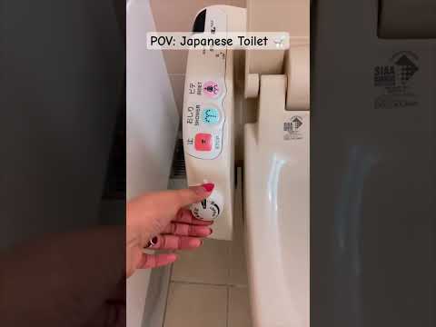Toilet in Japan 🇯🇵 #madbee #minivlog #travel #japan