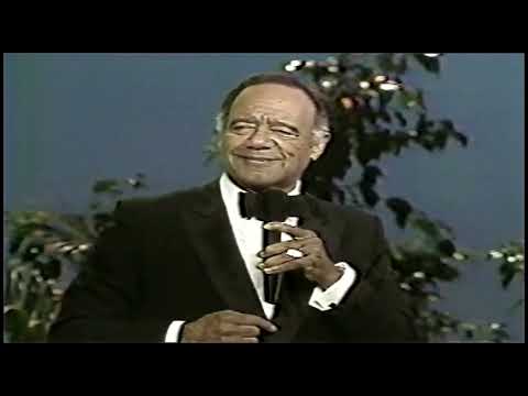 ¿Por Qué Ahora? - Bobby Capo