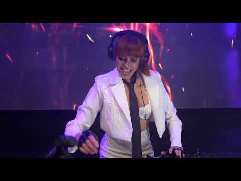 URGE presents DJ Anne Louise — Live from Miami.