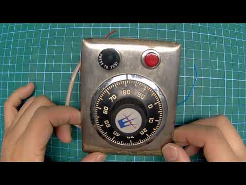 "Electronic Switch" Combination Dial Lock Teardown - Old School Security