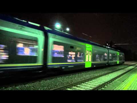 JAZZ ETR 425-012 RIPRESO DI NOTTE A BORGO S.D. (CN) - 29 - 8 - 2014.