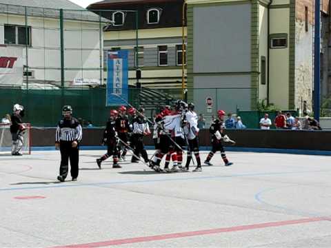 HBK Kometa Vrútky - LG TPS Doprastav BA  5.gól B.Thron  HOKEJBAL EXTRALIGA 09/10 play off 3.zápas