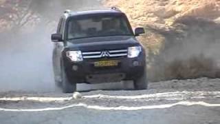 אתר השטח 4X4 - מיצובישי פ'גרו בארומה מדברית