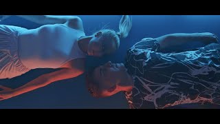 Video JANCHI - Priťahuje nás vesmír (Official Music Video)