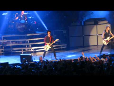 Green Day - Who Wrote Holden Caulfield? - Live in Fairfax, VA (99 Revolutions Tour 2013)